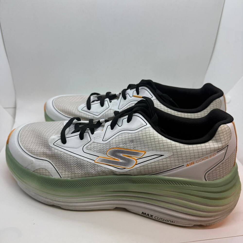 SKECHERS Max Cushioning Endeavour Space Angle Sneakers Men SZ US 12 White 220615